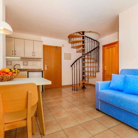 Apartamentos Sa Varadero 3D Vista Mare Laterale Es Pujols Bagian luar foto