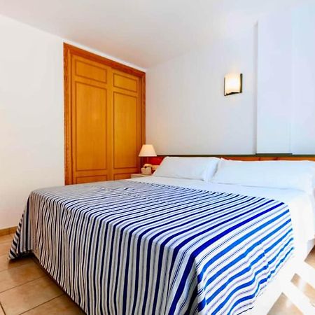 Apartamentos Sa Varadero 3D Vista Mare Laterale Es Pujols Bagian luar foto